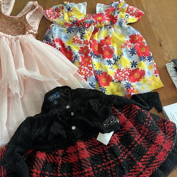 Beautiful 2T summer outfits Bundle - Picture 4 of 4
